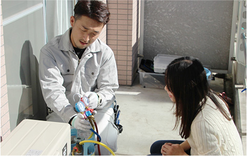 電気工事の施工の様子